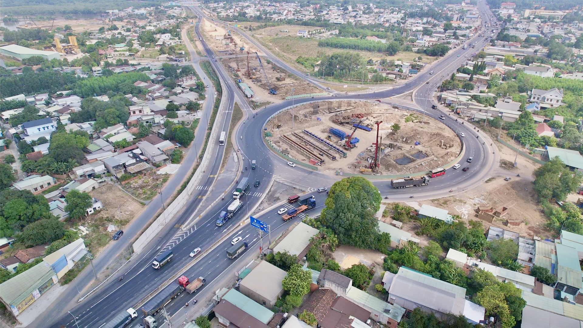 Đồng Nai đẩy nhanh giải phóng mặt bằng 3 tuyến đường kết nối sân bay Long Thành