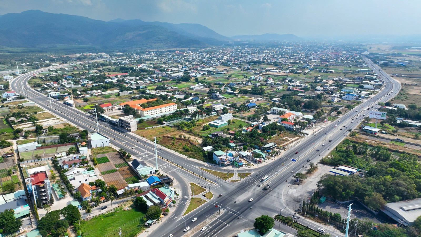 Đề xuất sửa đổi toàn diện Luật Nhà ở, Kinh doanh bất động sản vào năm 2026