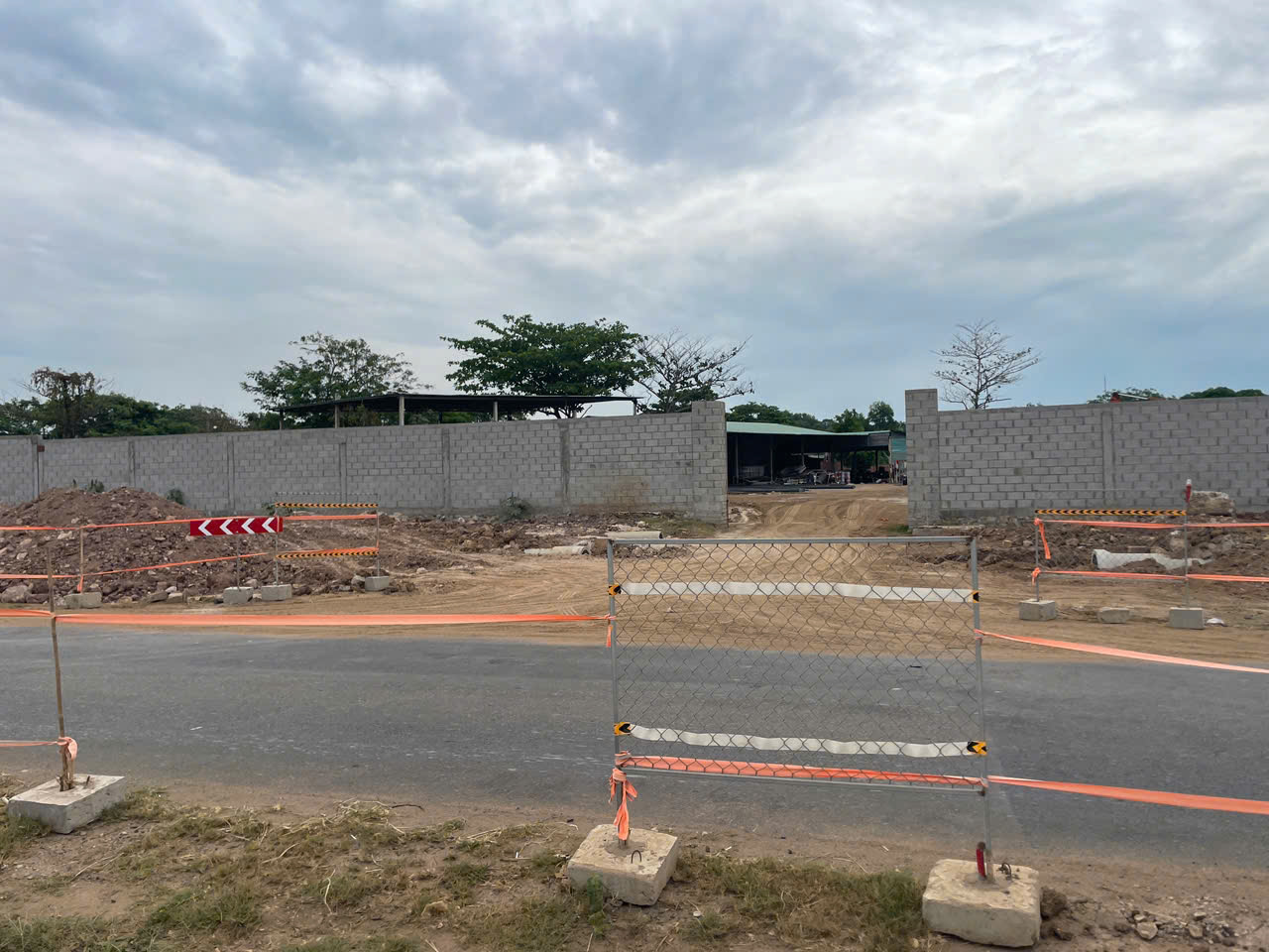BÁN ĐẤT TP BÀ RỊA, SỔ CẦM TAY