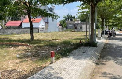 Đất nền VinHomes Hóc Môn