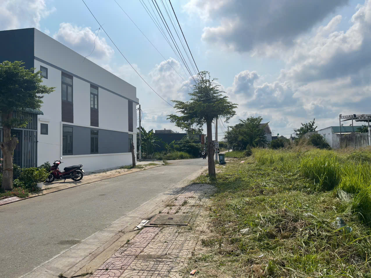Bán gấp lô đất nền KDC Trần Anh