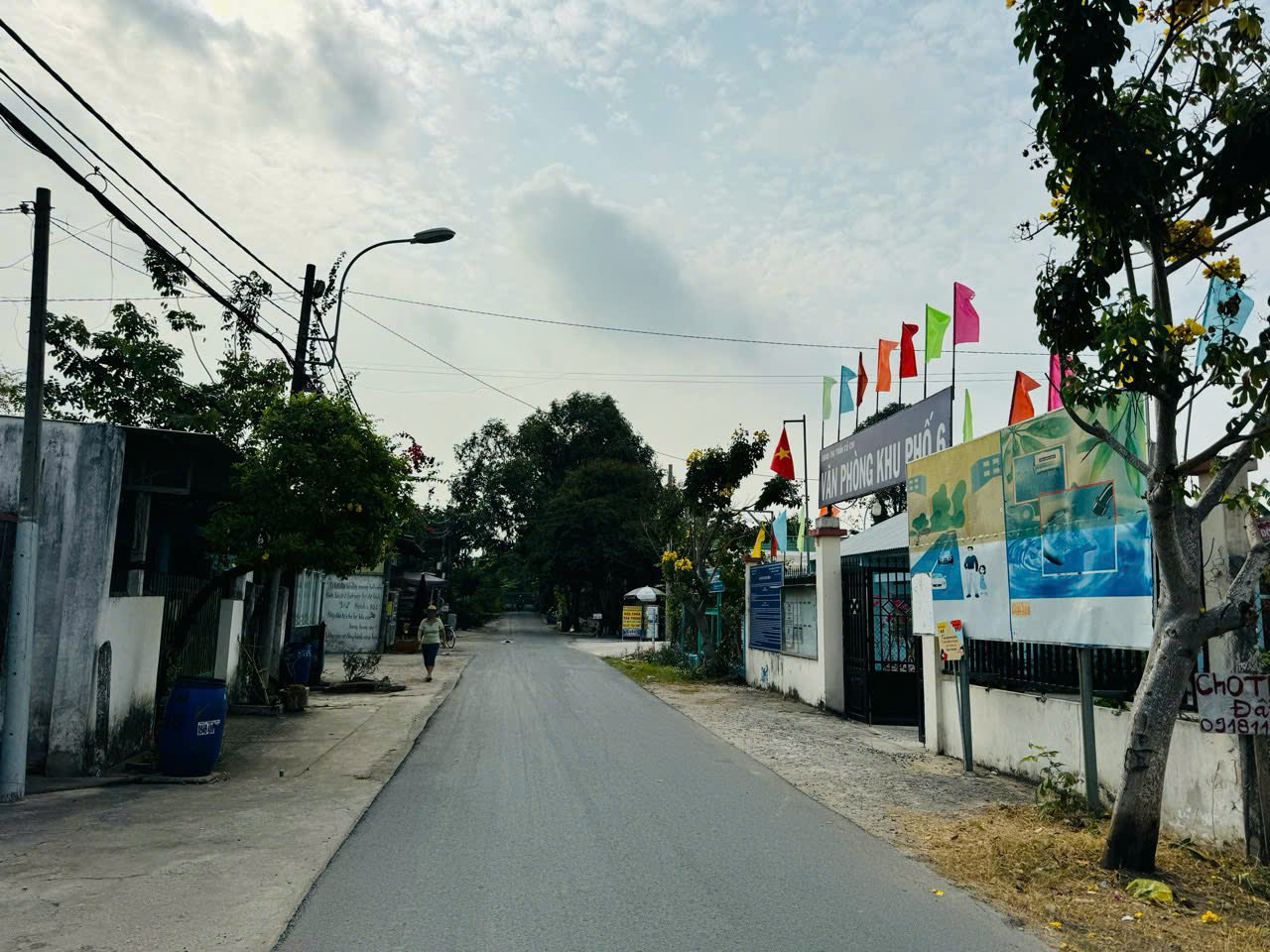 Khu dân cư mặt tiền đường Nguyễn Phong Sắc
