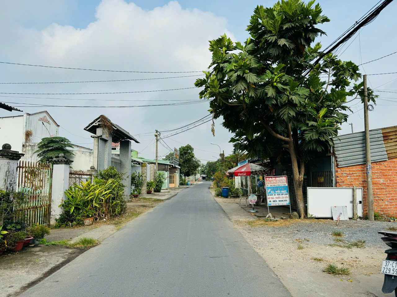 Khu dân cư mặt tiền đường Nguyễn Phong Sắc