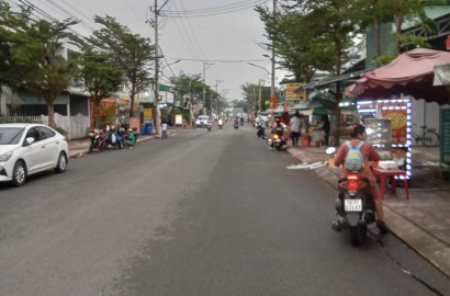 BÁN NHÀ 1 TRỆT 1 LẦU, 2PN, 2,6 TỶ KĐT Thịnh Gia - Bình Dương