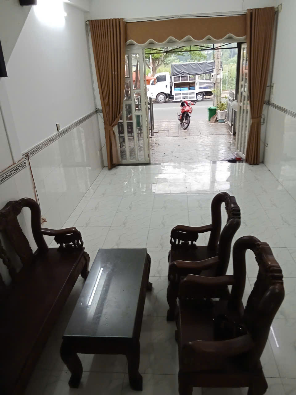 BÁN NHÀ 1 TRỆT 1 LẦU, 2PN, 2,6 TỶ KĐT Thịnh Gia - Bình Dương
