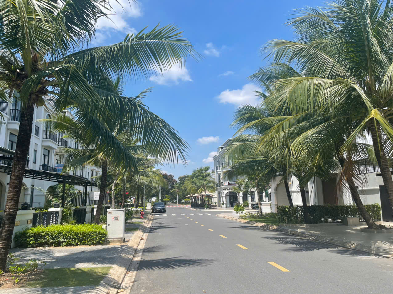 Nhà phố trung tâm hành chính tỉnh Long An