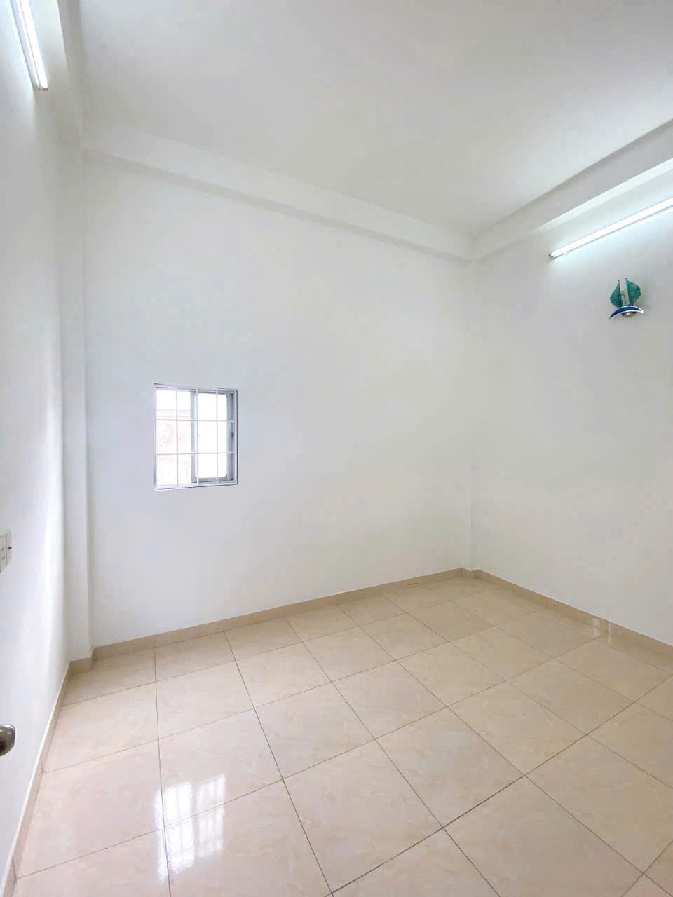 BÁN NHÀ ĐƯỜNG ĐẤT MỚI