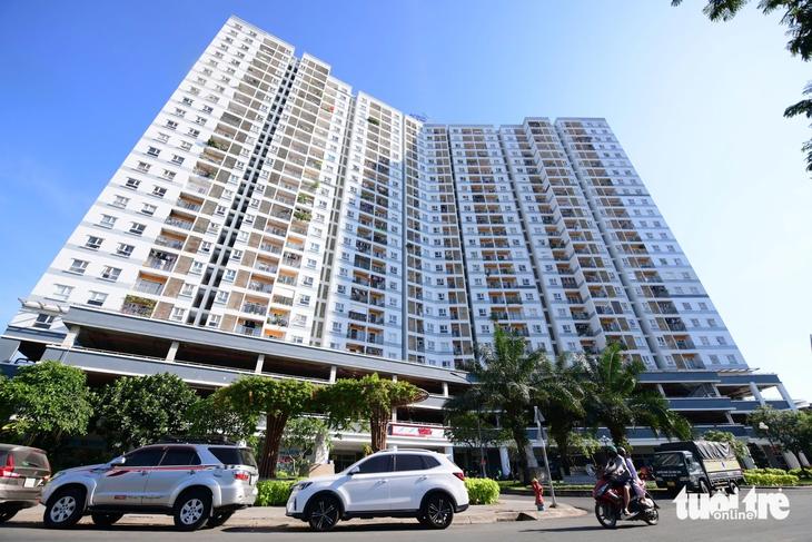 Nguồn cung ít và tỉ lệ chọi cao, nhà ở xã hội âm thầm tăng giá