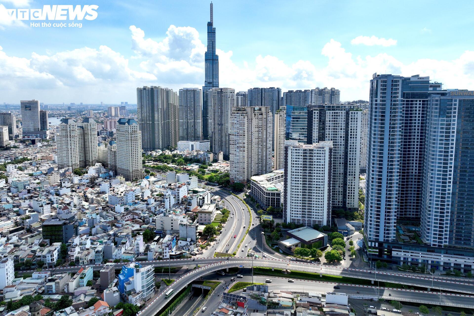 BĐS TP.HCM và vùng phụ cận quý II/2026: Cung ít, giá vẫn neo cao