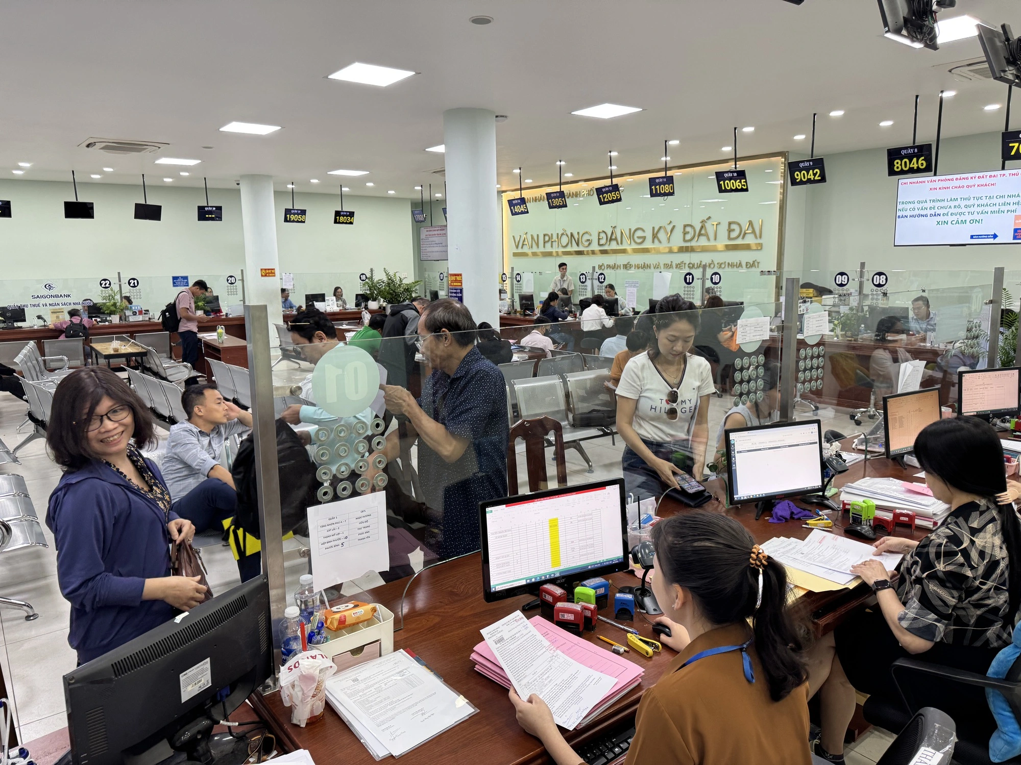 Tính tiền sử dụng đất, tiền bồi thường vẫn dùng bảng giá đất