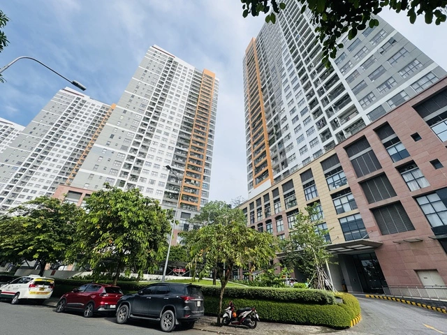 Giá bất động sản tăng mạnh so với cùng kỳ năm 2024