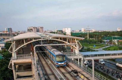 Khẩn cấp làm metro nối TP.HCM với sân bay Long Thành