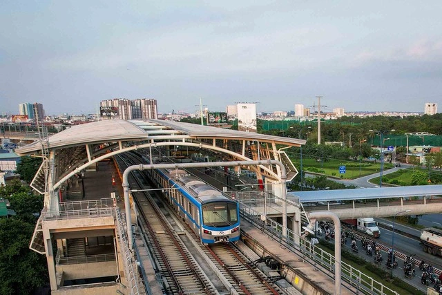 Khẩn cấp làm metro nối TP.HCM với sân bay Long Thành